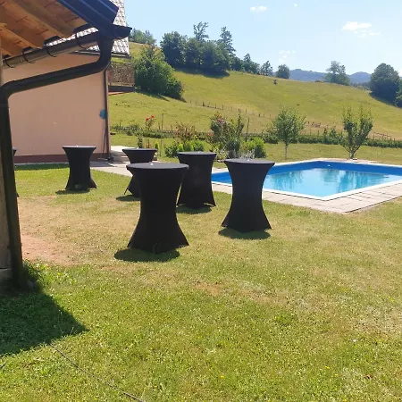 Semesterbostad Vikendica Cican *